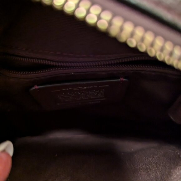 COACH F38263 CHARLIE MINI BACKPACK SHOULDER BAG IN PEBBLE LEATHER PRE-OWNED. - Picture 8 of 8